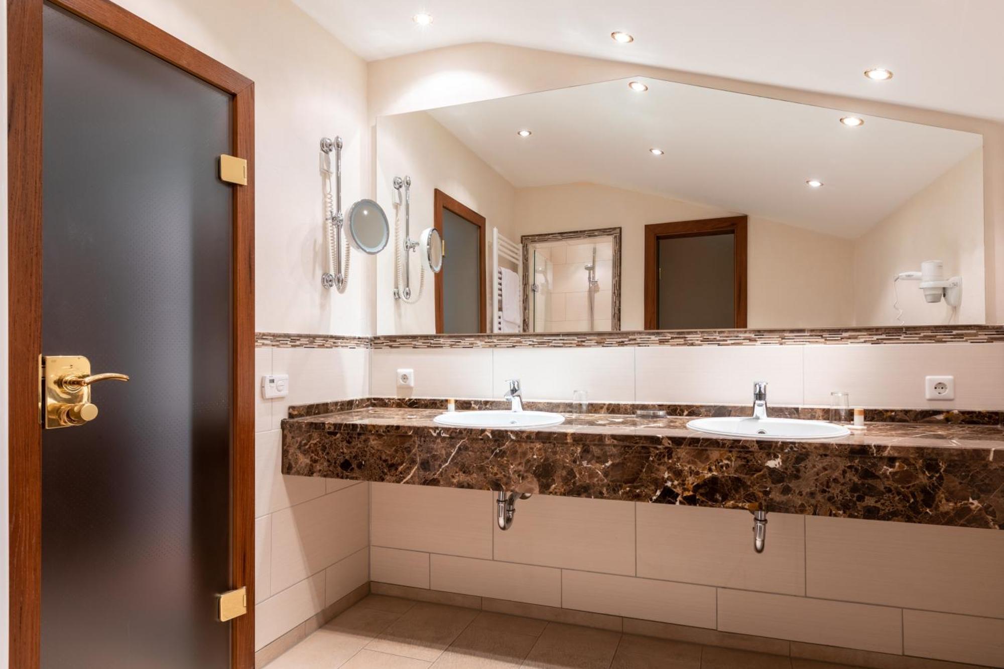 Sackmann Wanderhotel Baiersbronn Esterno foto